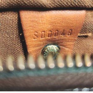 Louis Vuitton Speedy 30